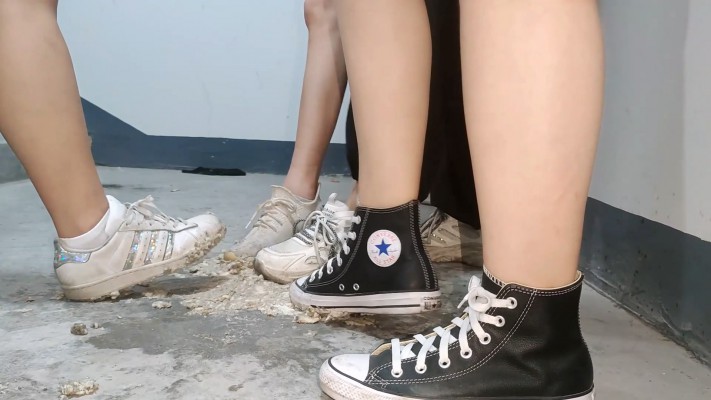 图片[15]_【贺岁片】广州小鱼姐姐携手多S楼道玩狗_HD绳艺资源