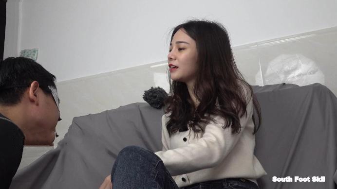 图片[2]_【南国原创】沫沫S霸气定制片，臭丝脚踩脸扇耳光羞辱嘲笑贱狗_HD绳艺资源