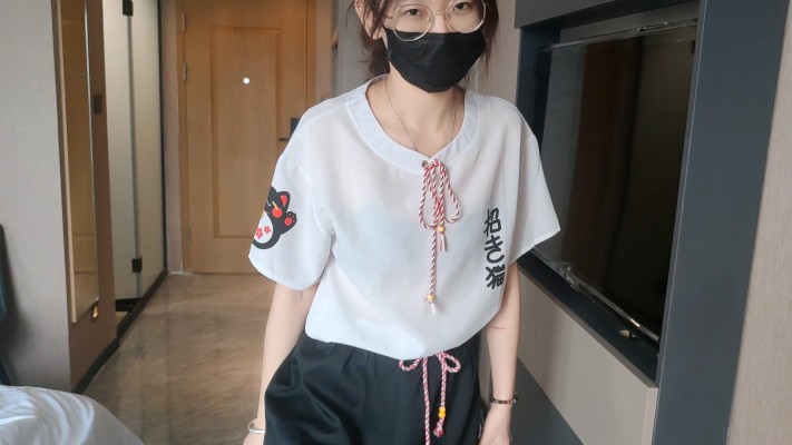 图片[5]_小鱼姐姐高跟裸足踩脖子追债欠债无赖_HD绳艺资源