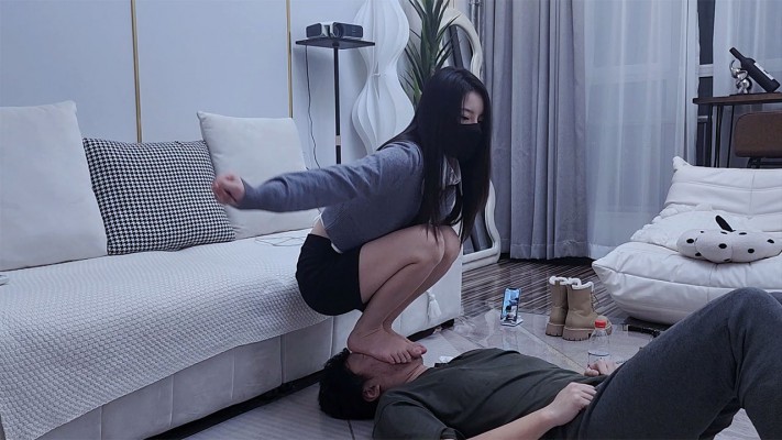 图片[6]_【红颜榜】宝爷高难度挑战脚耳光蹲踩脸深喉脚虐舌_HD绳艺资源