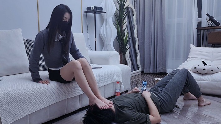 图片[14]_【红颜榜】宝爷高难度挑战脚耳光蹲踩脸深喉脚虐舌_HD绳艺资源