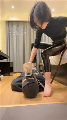 图片[18]_【苏晴】原味白鞋棉袜-耳光-踩踏_HD绳艺资源