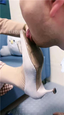 图片[9]_【木子大大】双S-揪耳朵长靴踩/鞋插嘴藤条抽浓痰吐脸【双视角版】_HD绳艺资源