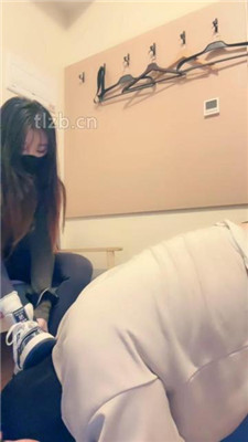 图片[8]_【不期而遇】长靴白袜运动鞋全体重踩踏_HD绳艺资源