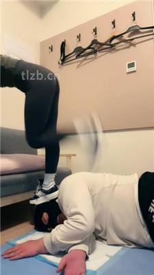 图片[12]_【不期而遇】长靴白袜运动鞋全体重踩踏_HD绳艺资源