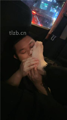 图片[10]_【尤物大大】车内双S调-跪舔运动鞋棉袜_HD绳艺资源