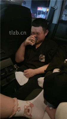 图片[12]_【尤物大大】车内双S调-跪舔运动鞋棉袜_HD绳艺资源