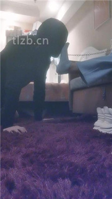 图片[4]_【盈盈】舔主人的老爹鞋/裸足插嘴_HD绳艺资源