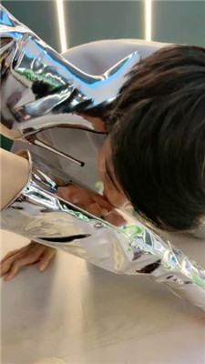 图片[8]_【鑫儿教头】强迫圣水/银色长靴肉丝的脚下奴_HD绳艺资源