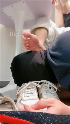 图片[3]_【艾莉】家奴卑微舔脏鞋底_HD绳艺资源