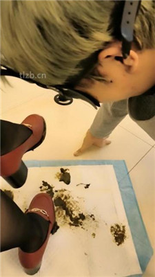 图片[16]_【安晴】拉丝口水浓痰/脚下喂食/皮鞋黑丝狂舔_HD绳艺资源