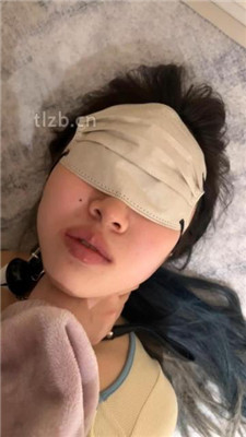 图片[8]_【橘子没熟】发骚母畜-跪舔裸足-掐脖_HD绳艺资源