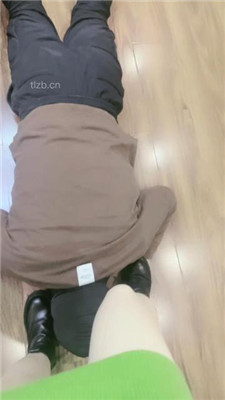 图片[11]_【梦凡】碾压狗爪/短靴跪舔/闻鞋窝_HD绳艺资源