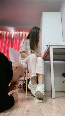 图片[5]_【魅儿】伺候主人起床-赏赐圣水_HD绳艺资源