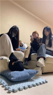 图片[5]_【精神小妹】4S-学生主-运动鞋原味袜气味控制【双视角版】_HD绳艺资源