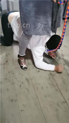图片[5]_【大美】狗链遛狗转胯/跪舔高跟黑丝_HD绳艺资源