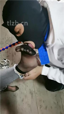 图片[10]_【大美】狗链遛狗转胯/跪舔高跟黑丝_HD绳艺资源