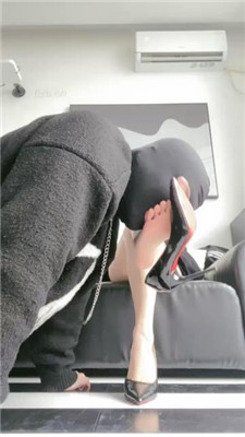 图片[7]_【甜一】高跟美腿踩虐/插嘴/sp【完整版】_HD绳艺资源