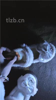 图片[4]_【奶味小仙女】电影院调-毛拖鞋白袜踩狗_HD绳艺资源