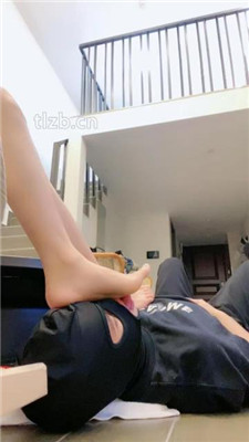 图片[7]_【艾莉】高跟裸足踩脚垫_HD绳艺资源