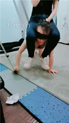 【爱吃橘子的喵】掐脖脚蹂躏
