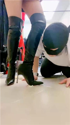 图片[13]_【高傲】长靴高跟舔/蒙眼吊绑囚禁/喂食脏东西/训练_HD绳艺资源
