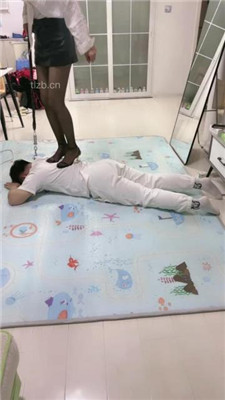 图片[7]_【狠欣人】骑马转胯爬行/虐乳训练/高跟踩踏_HD绳艺资源