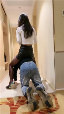 图片[6]_【九九绳艺导师】高跟黑丝狗链遛狗/坐脸窒息/高跟踩/骑马转胯_HD绳艺资源