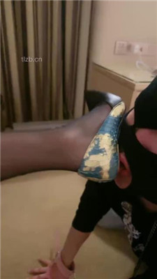 图片[18]_【九九绳艺导师】高跟黑丝狗链遛狗/坐脸窒息/高跟踩/骑马转胯_HD绳艺资源