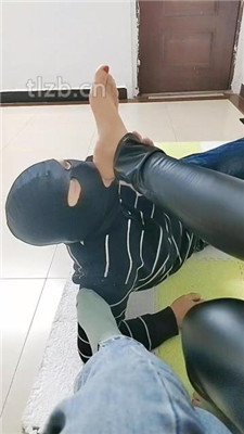 图片[3]_【广东迪迪】双S-踩踏/丝袜棉袜恋足舔【双视角版】_HD绳艺资源