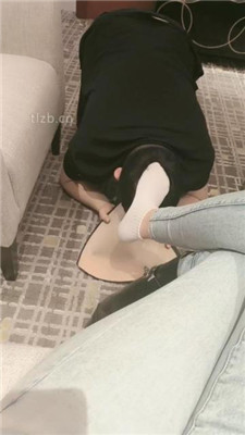 图片[11]_【聆彤】长靴全体重踩踏【完整版】_HD绳艺资源