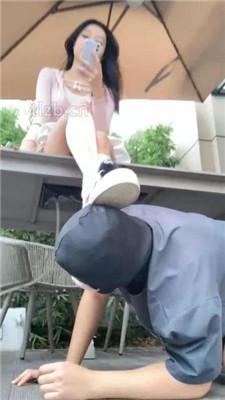 图片[5]_【香芋朱朱】双S户外首调-桌下跪舔/踩背坐头/踢裆【双视角版】_HD绳艺资源