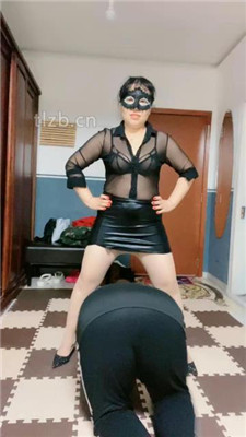 图片[6]_【佳琪绳艺导师】恶妇继母-骑马犬化爬行_HD绳艺资源