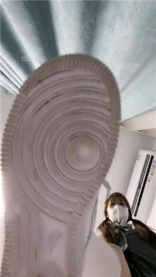 图片[4]_【樱子大人】小白鞋白袜踩/训练/提档/喂圣水_HD绳艺资源