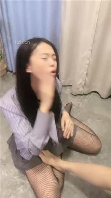 图片[8]_【小怪人】母畜-跪舔高跟原味裸足_HD绳艺资源