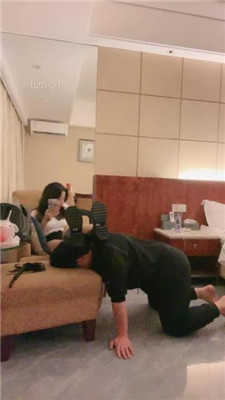 图片[7]_【Alina七】全体重踩踏/sp/坐脸坐头/磕头求饶_HD绳艺资源