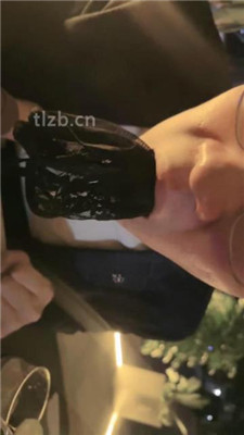 图片[9]_【禾未】户外-踩狗腿/吃口水浓痰/虐乳/吃内裤_HD绳艺资源