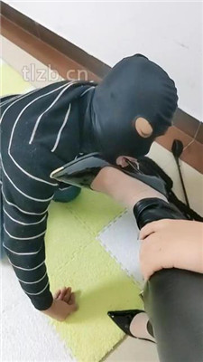 图片[10]_【广东迪迪】双S-高跟臭脚踩踏恋足舔【双视角版】_HD绳艺资源