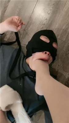 图片[10]_【小雅老师】足深喉耳光/艺术圣水/丝袜堵嘴内裤套头_HD绳艺资源