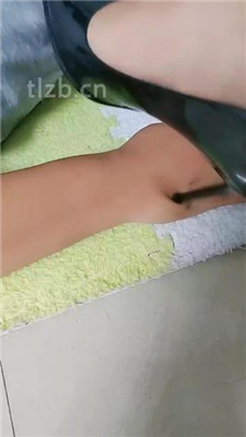 图片[16]_【广东迪迪】双S-跪舔美足-踩踏【双视角版】_HD绳艺资源