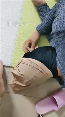 图片[5]_【广东迪迪】双S-臭脚闻舔踩踏【双视角版】_HD绳艺资源