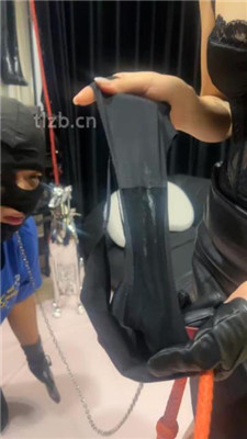 图片[16]_【猫爷】训练虐乳/跪舔长靴裸足/狗链遛狗_HD绳艺资源