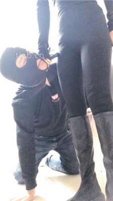 图片[17]_【沐夏夜】健身女神S长靴踢踹_HD绳艺资源