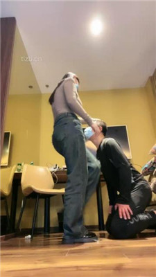 图片[8]_【榕S】艺术训练-皮鞋白袜踩虐狗头-揪耳朵_HD绳艺资源