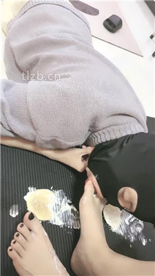 图片[15]_【瑄瑄】踩踏喂食/品尝洗脚水_HD绳艺资源