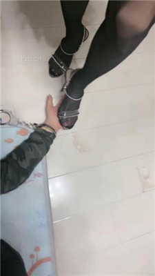 图片[19]_【狠欣人】双S-手铐绳艺技巧-黑丝高跟踩踏_HD绳艺资源