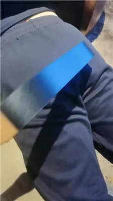 【00后小彤】素人系列一:给130斤素人女主舔鞋,被羞辱 YC-230401-6