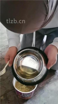 【微耀星空】梦雅S腿绞夹死变态小偷