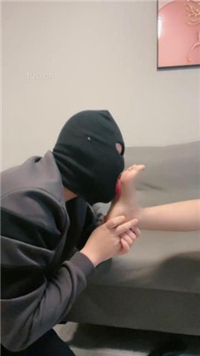 图片[4]_【琪琪美美子】骑马爬行/跪舔裸足/伺候吃饭_HD绳艺资源