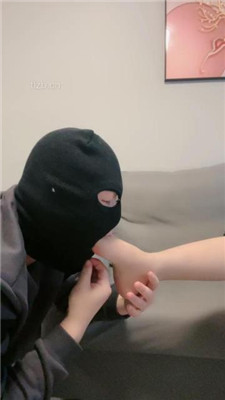 图片[6]_【琪琪美美子】骑马爬行/跪舔裸足/伺候吃饭_HD绳艺资源